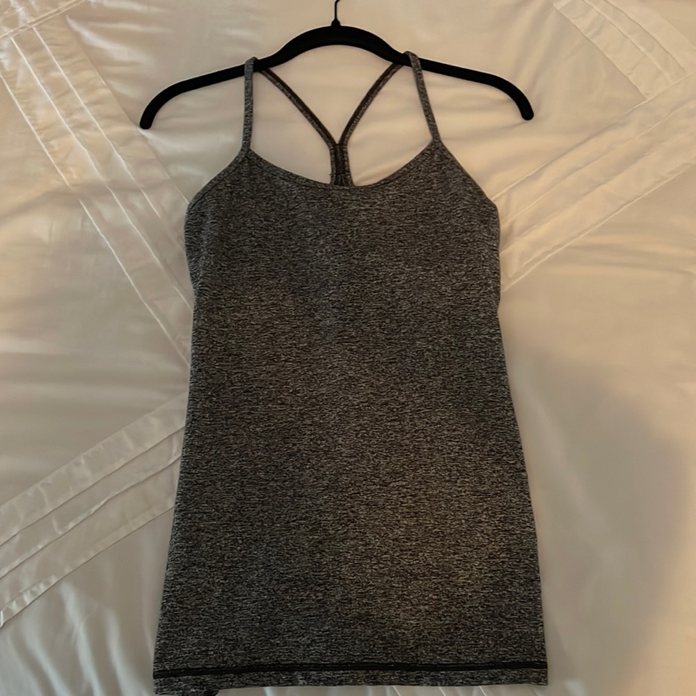 Lululemon Power Y Tank size 6. Heather gray.